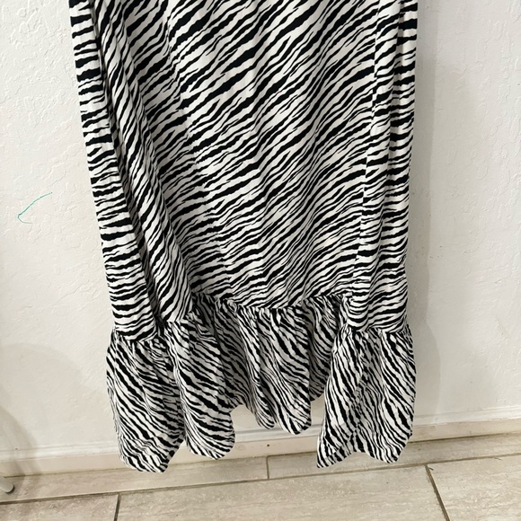 Faithfull The Brand Gabriela Zebra Stripe Black White Puff Sleeve Midi Dress M - Picture 5 of 10